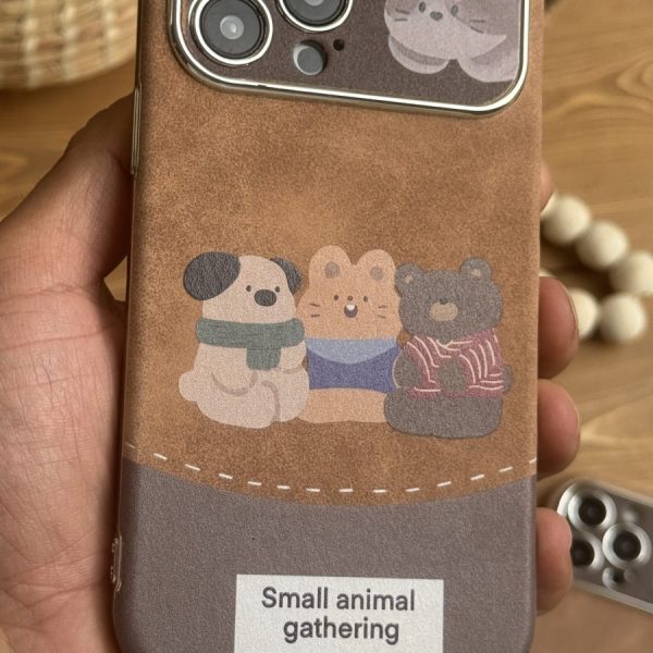 قاب موبایل آیفون مزرعه حیوانات قهوه ای دورنگ سنگشور