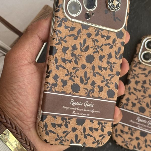 قاب موبایل آیفون گل رز رمانتیک گاردن قهوه ای
