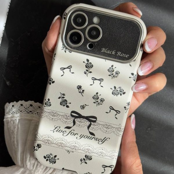 قاب موبایل آیفون بلک رز پاپیون ریز مشکی ( بدون بند )