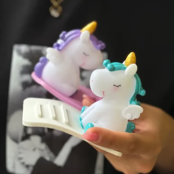 استند موبایل سیلیکونی یونیکورن (کدa0137)