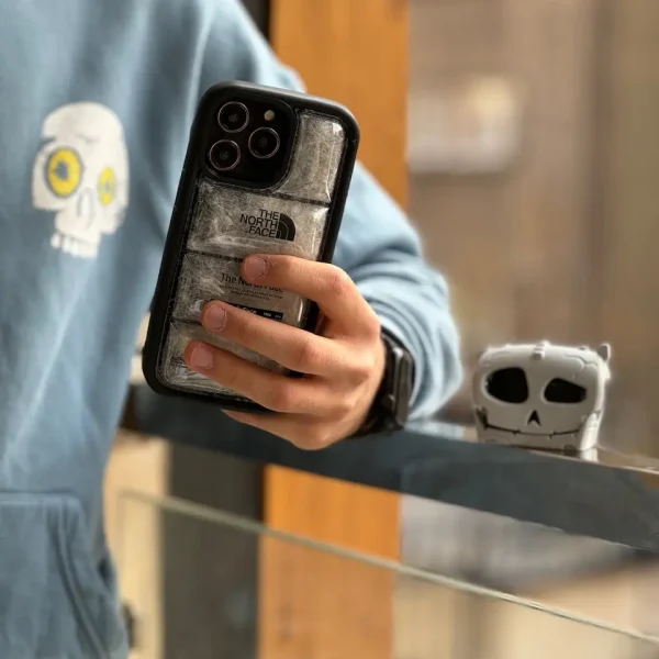 کاور ایرپاد Scary Skeleton (کدC0072)