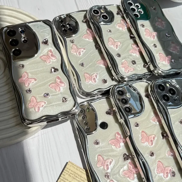 قاب کرومی پروانه و قلب صورتی آیفون و اندرویدی (کدC1825)