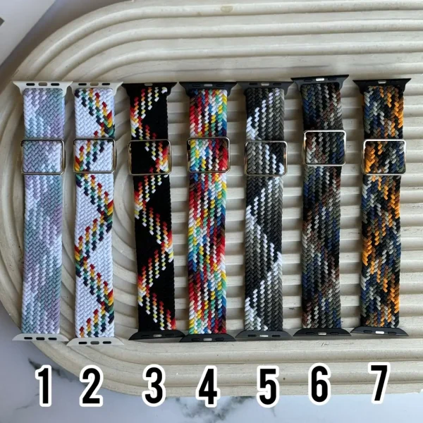 823226