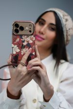 قاب موبایل آیفون فلورنس رز + بندست چرمی - تصویر 3